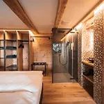 Alpine Nest 1895 Zermatt