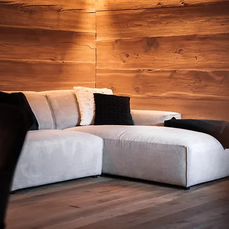 Апартаменты Alpine Nest 1895 Церматт